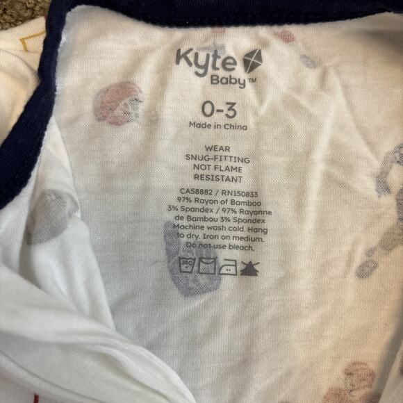 Kyte Baby Unisex Baby's Zippered Footie EH6 Twinkle Tree Size 6-12M NWT - Picture 2 of 4